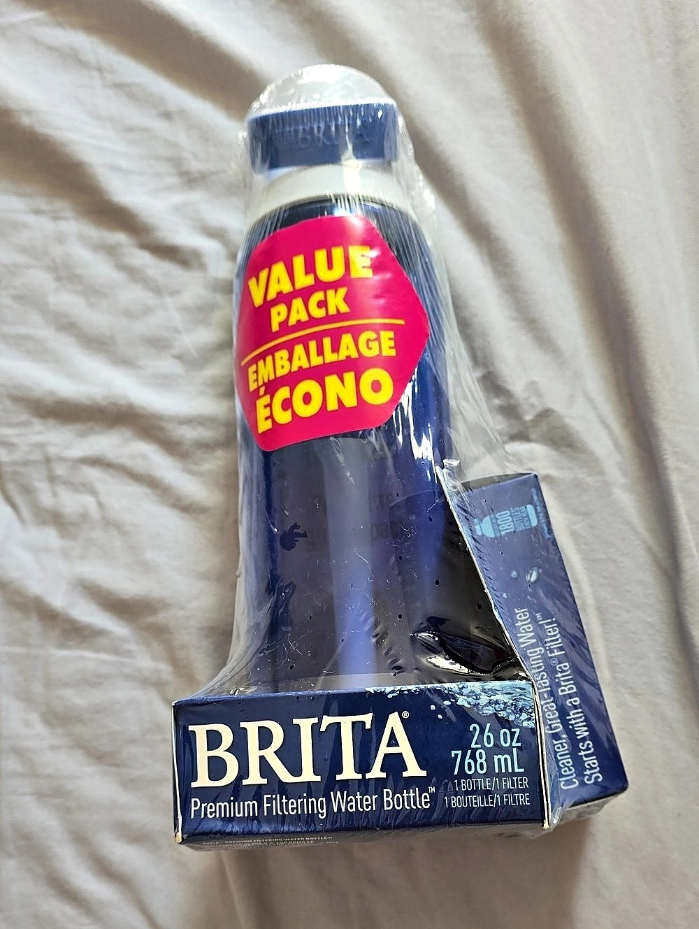Brita Premium Filtering Water Bottle 26 oz Blue Filtering Water Bottle NWT
